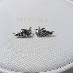 Pandora Vintage Stirling Silver And Clear CZs Majestic Feathers Post Earings